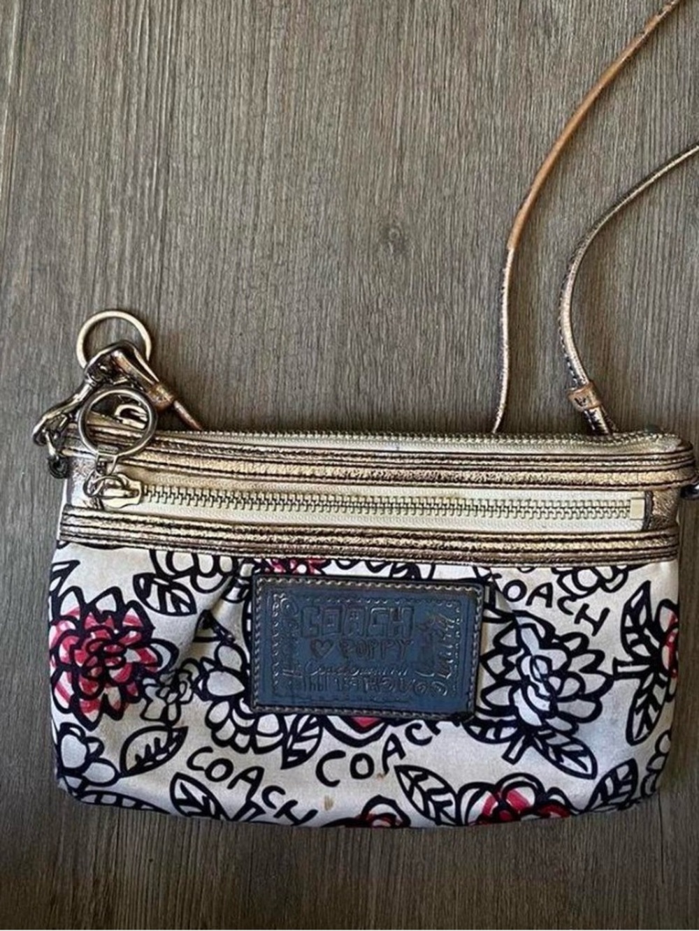 COACH Poppy Floral Print Wristlet Crossbody in White and Gold